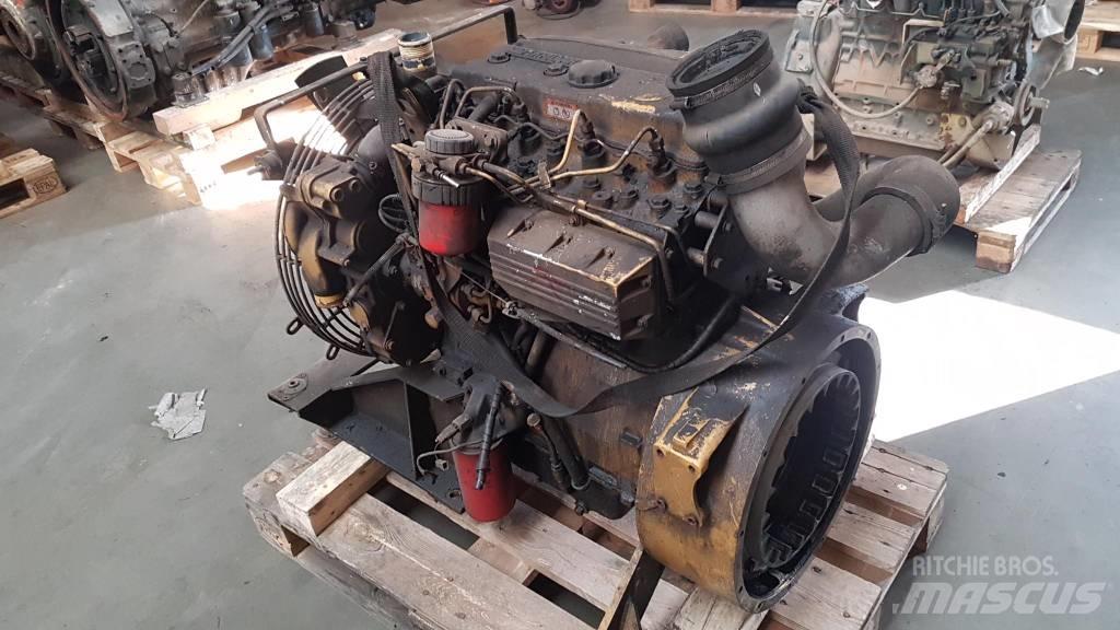CAT 3054 엔진