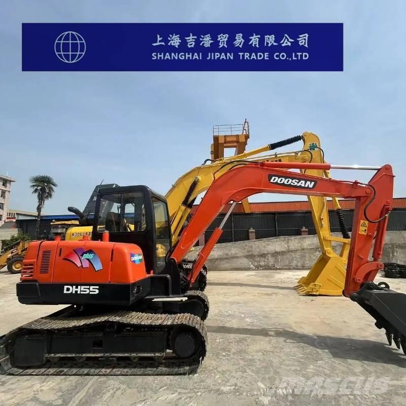 Doosan DH 55 소형 굴삭기 7톤 미만