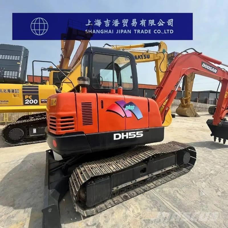 Doosan DH 55 소형 굴삭기 7톤 미만