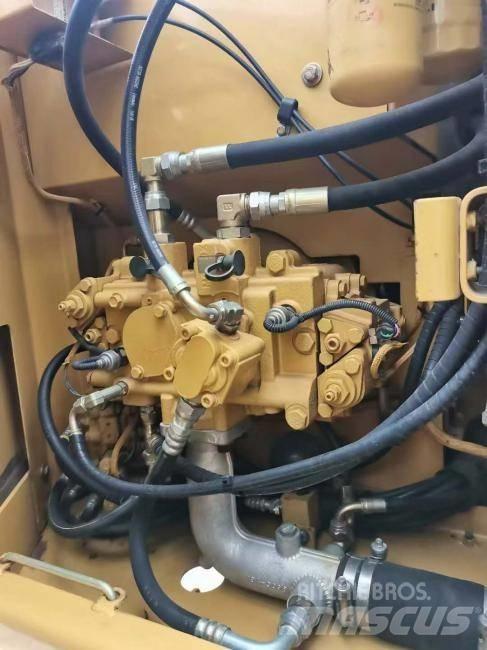 CAT 312 C 대형 굴삭기 29톤 이상