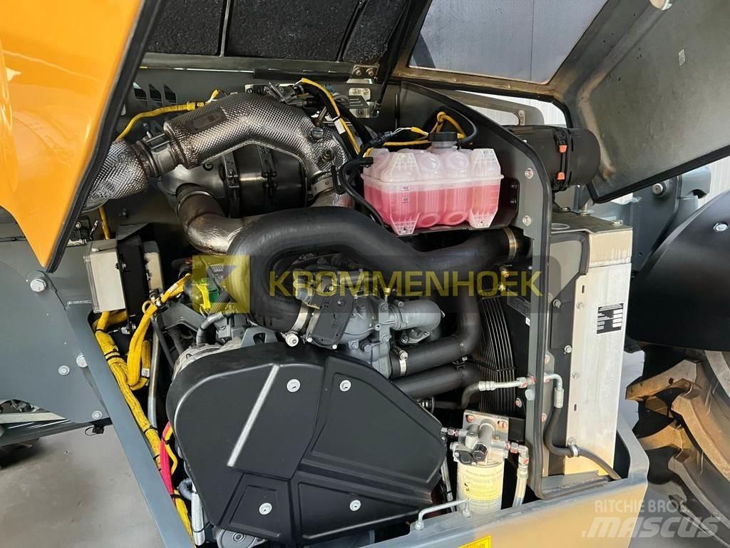 Liebherr T 60-9 텔러 핸들러