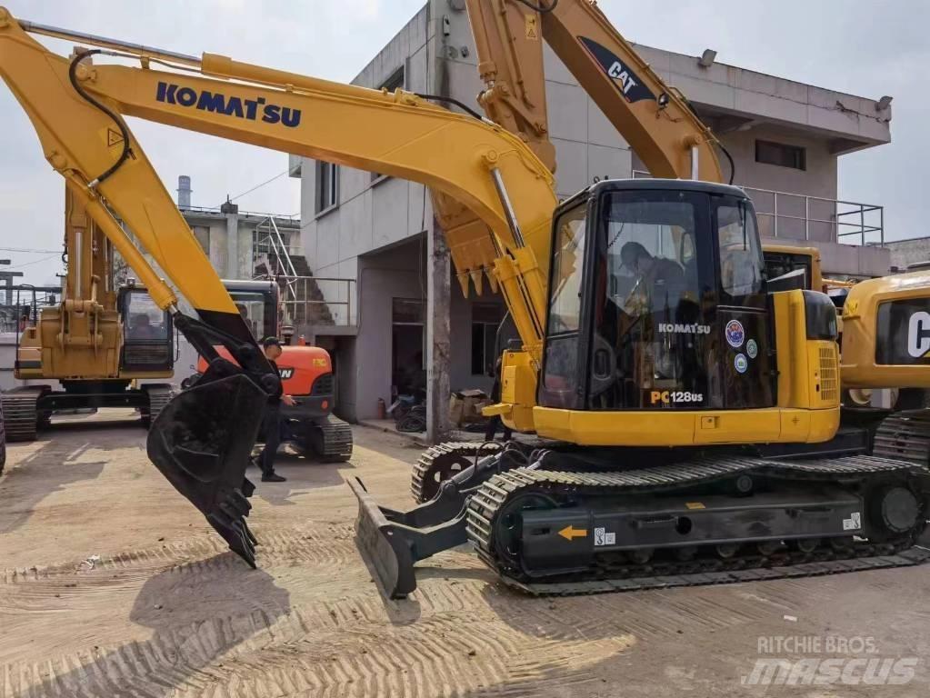 Komatsu PC 128US 중형굴삭기 7톤-28톤