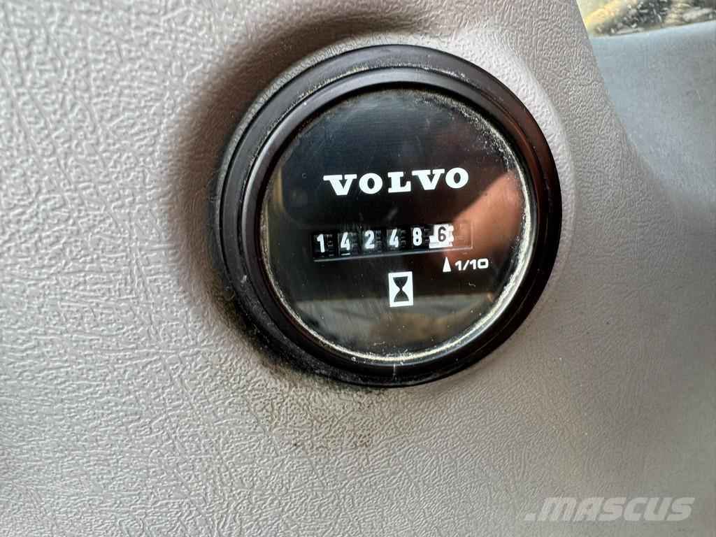 Volvo EC750EL 대형 굴삭기 29톤 이상