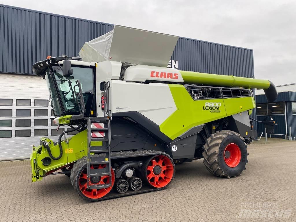 CLAAS Lexion 8800 TT 콤바인 수확기
