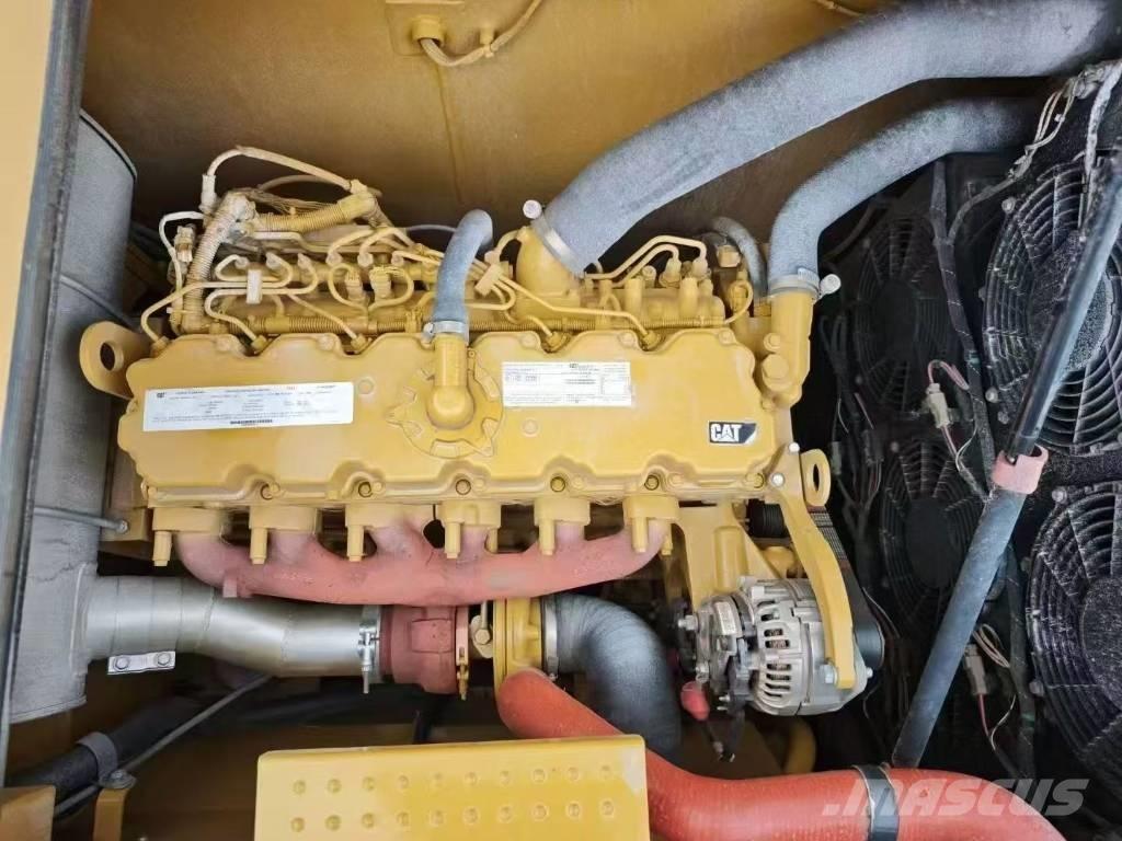 CAT 330GC 대형 굴삭기 29톤 이상