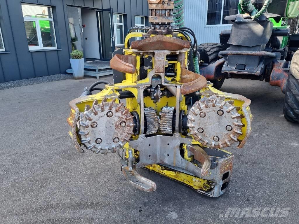 John Deere 1270 G 원목 하베스터