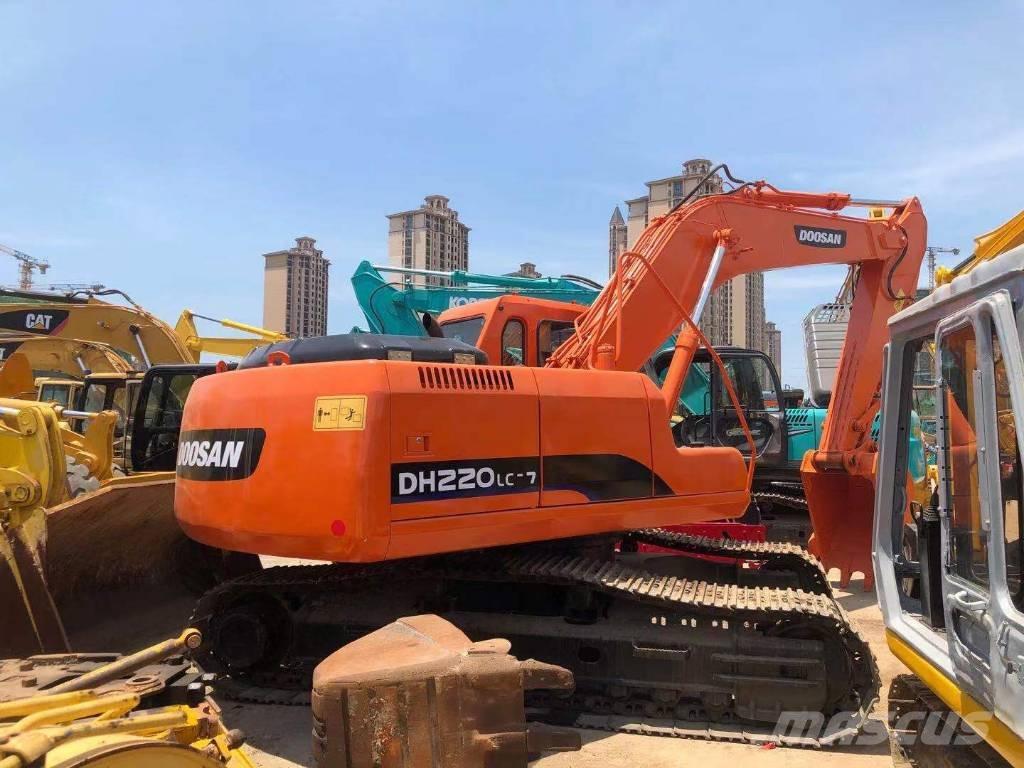 Doosan DH 220 LC-7 대형 굴삭기 29톤 이상