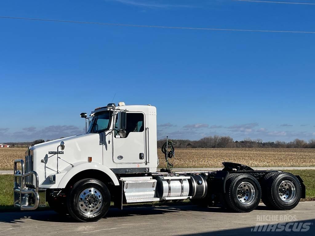 Kenworth T 800 트랙터 유닛