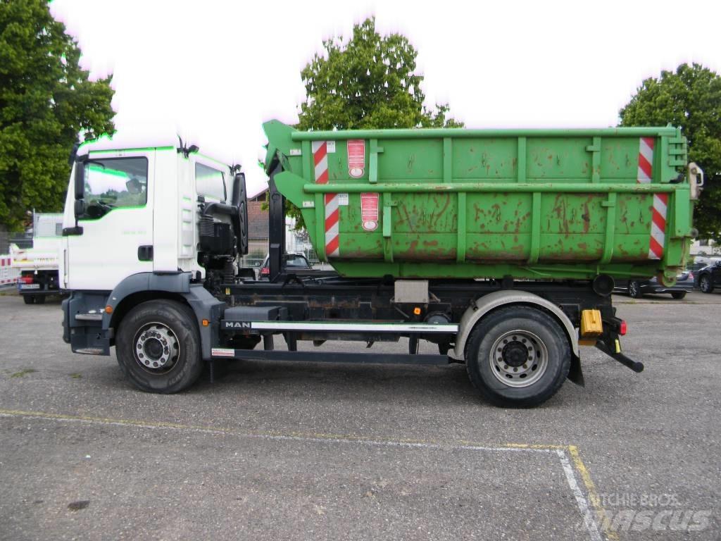 MAN TGM 18.320 훅 리프트 트럭