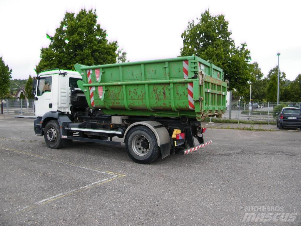 MAN TGM 18.320 훅 리프트 트럭