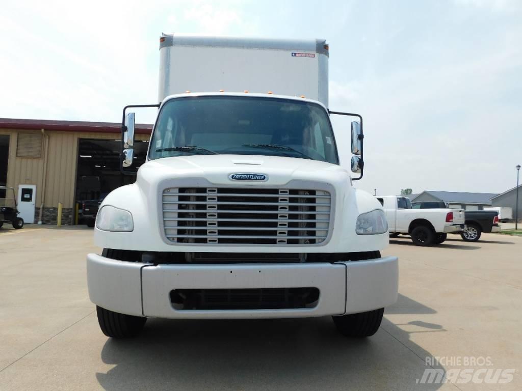 Freightliner M2 106 컨테이너 트럭