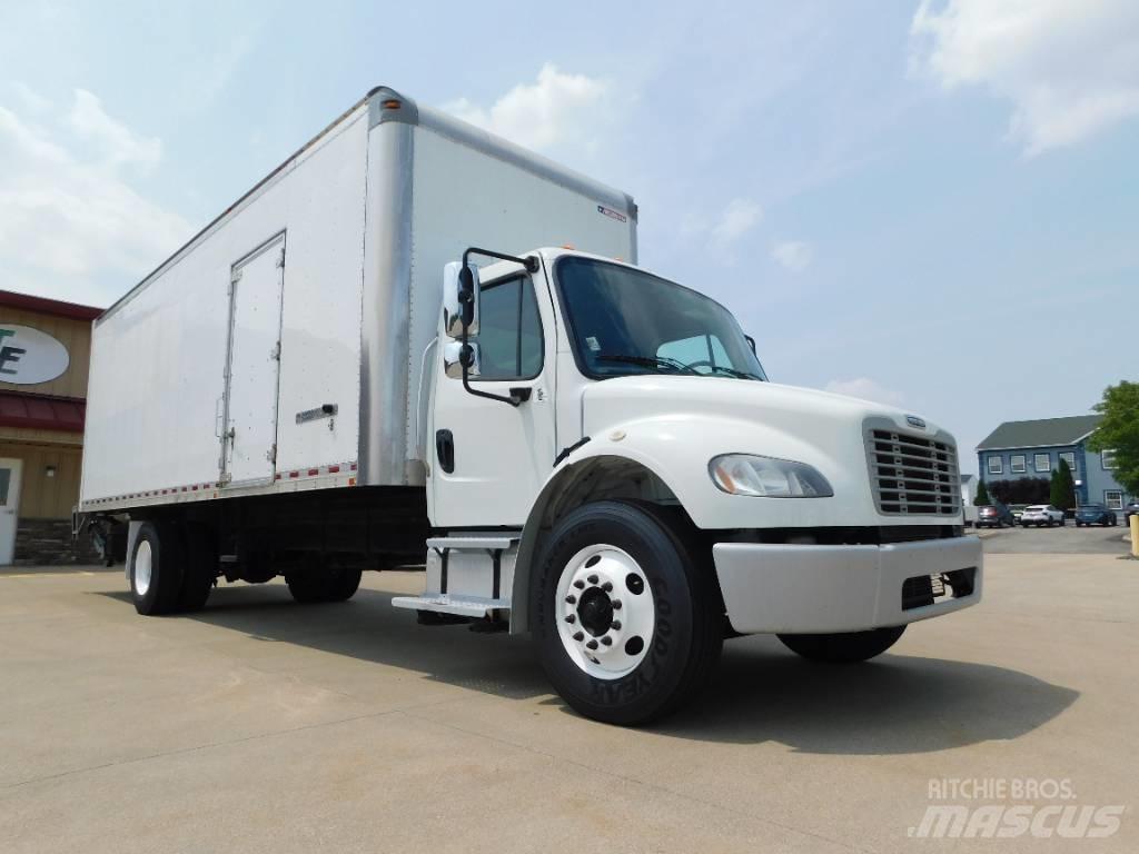 Freightliner M2 106 컨테이너 트럭