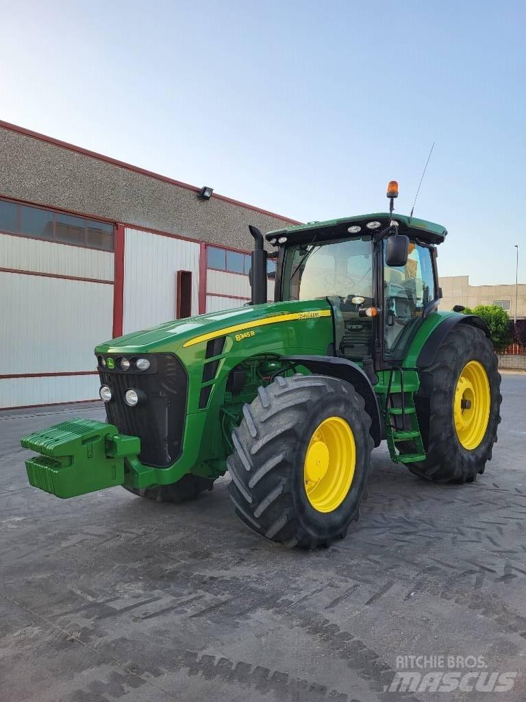 John Deere 8345 R 트랙터