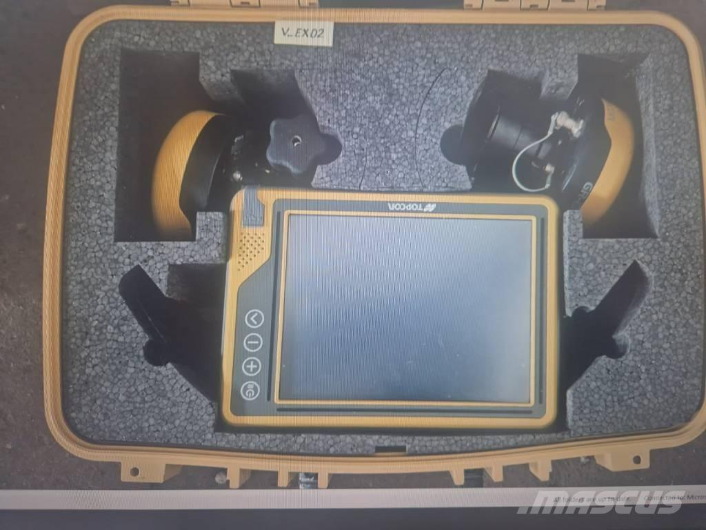 Komatsu PC 80 MR-5E0 중형굴삭기 7톤-28톤