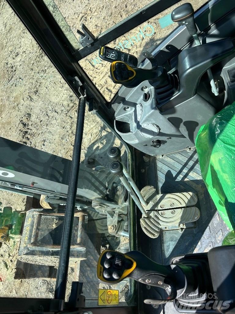 Volvo ECR 25 D 소형 굴삭기 7톤 미만