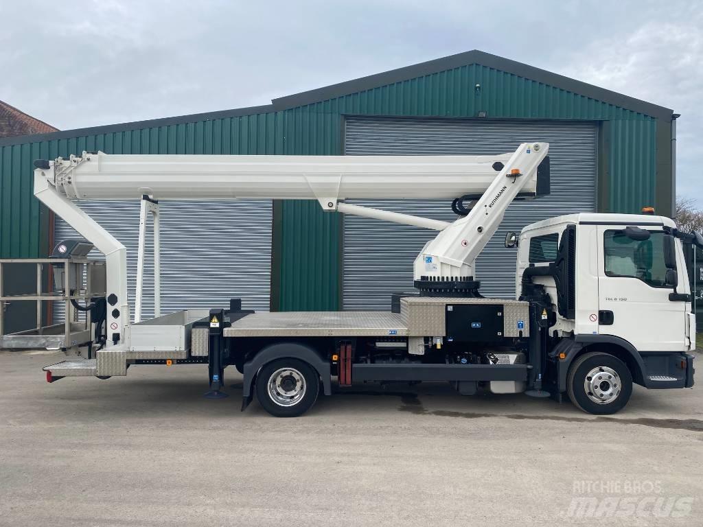 Ruthmann T330.3 트럭 탑재 고소작업대