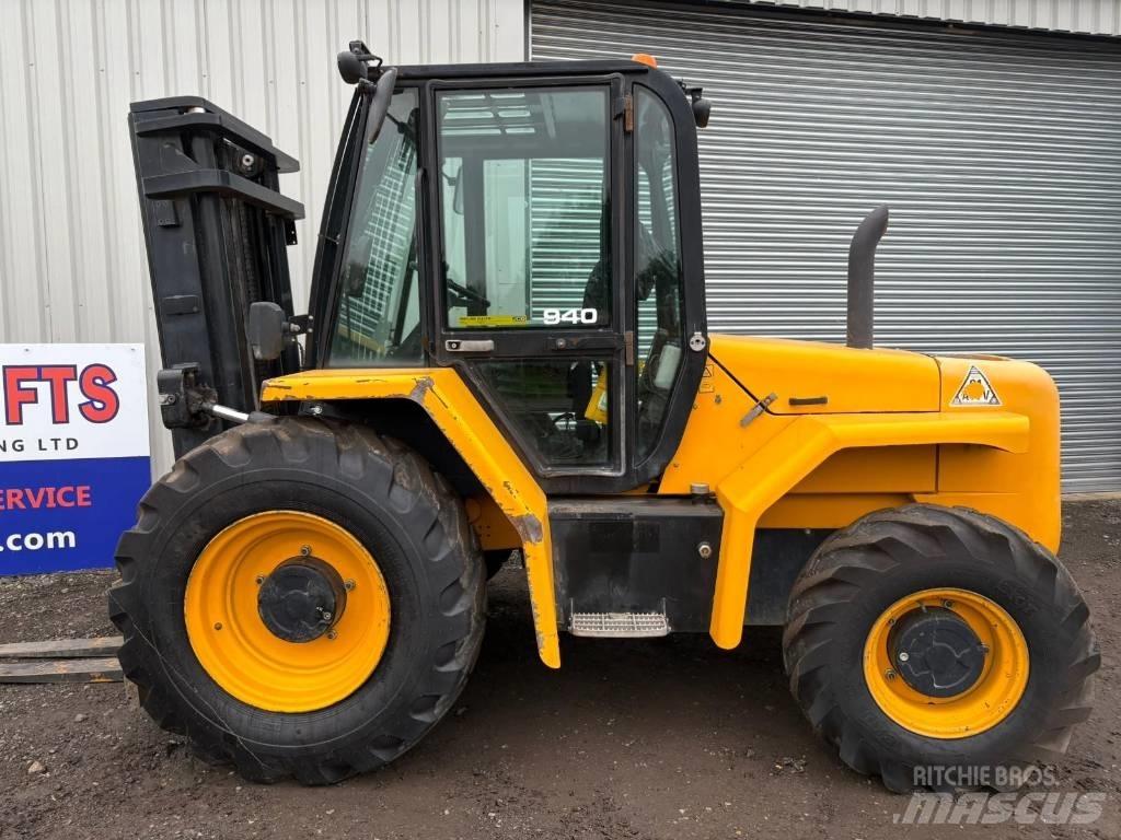 JCB 940 RT 험지용 트럭