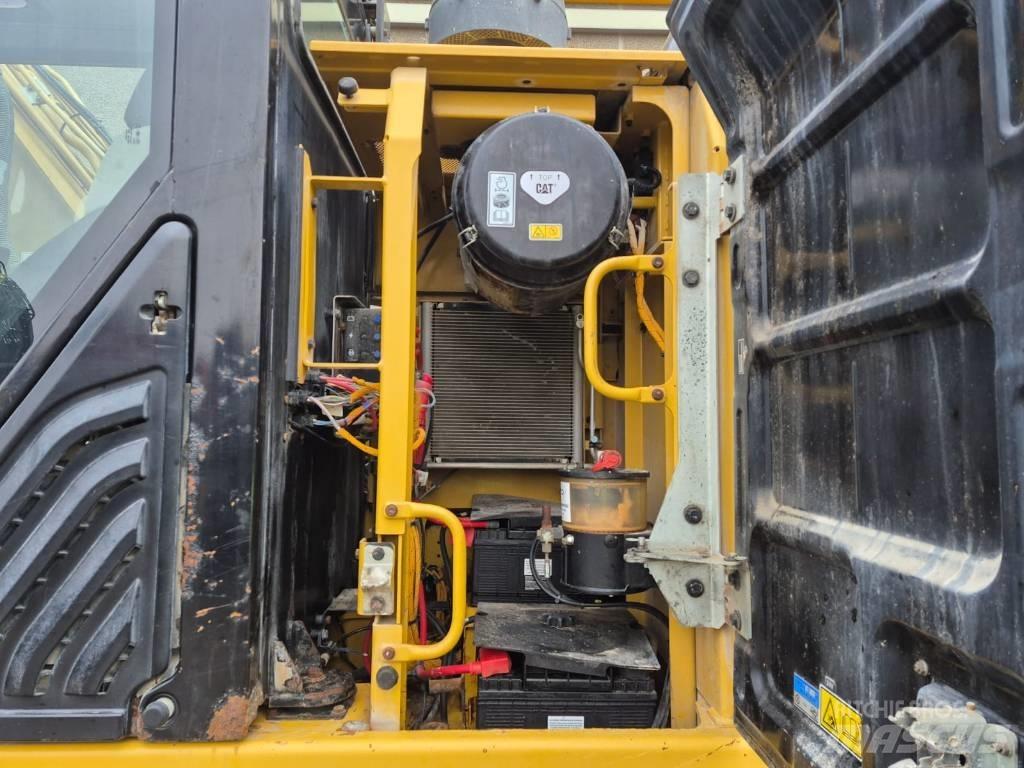 CAT 329E 대형 굴삭기 29톤 이상