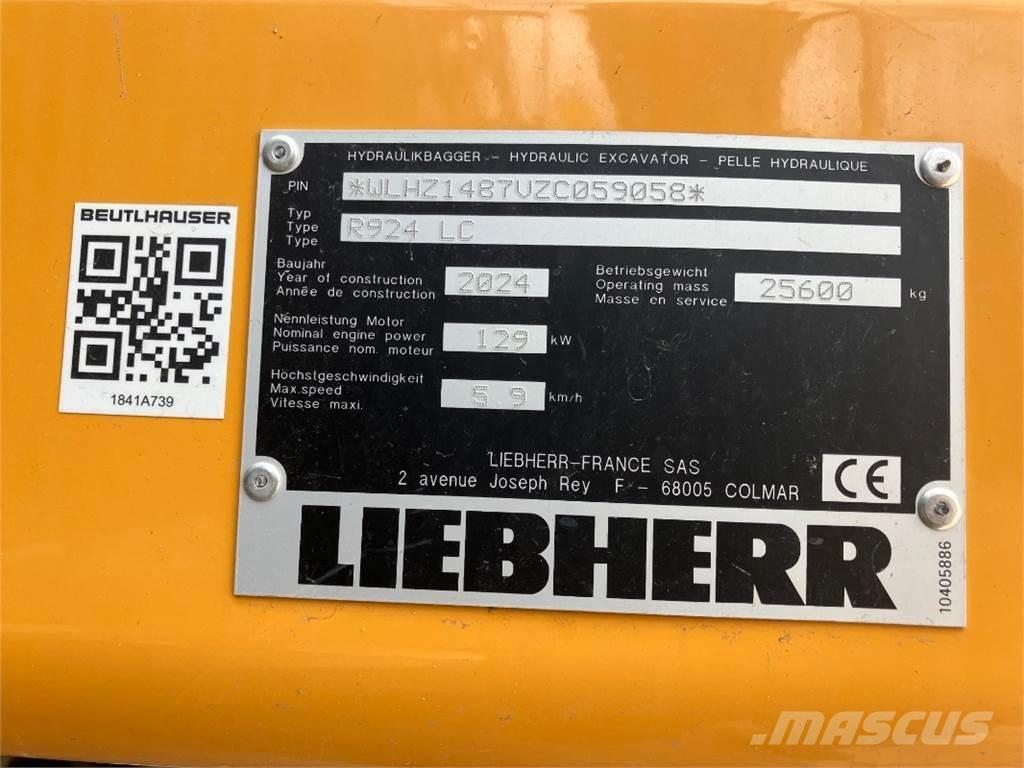 Liebherr R924 대형 굴삭기 29톤 이상