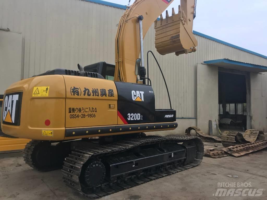 CAT 320 D L 대형 굴삭기 29톤 이상