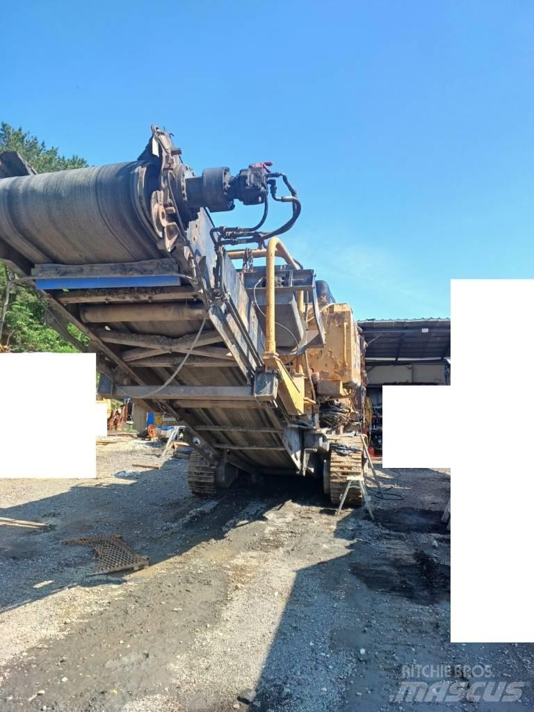 Komatsu BR 550 JG-1 크러셔