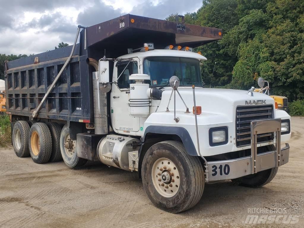 Mack RD 688 S 덤프 트럭