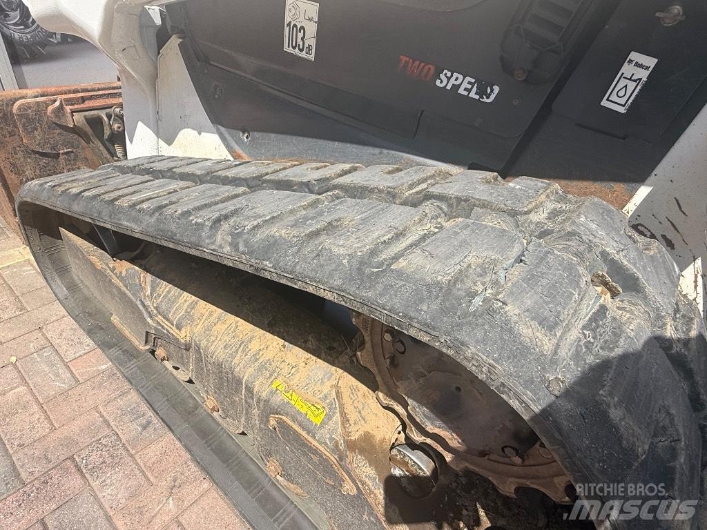 Bobcat T 66 궤도식 로우더