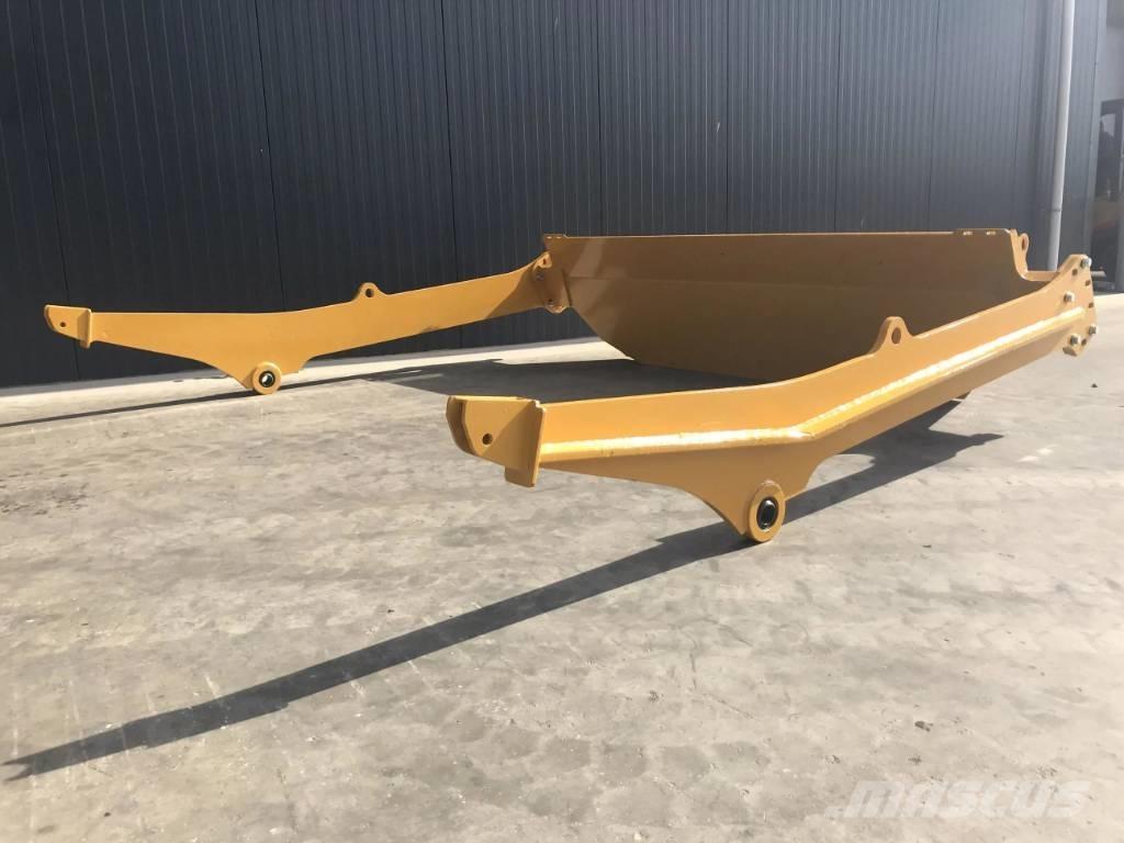 Bell B30E 테일게이트