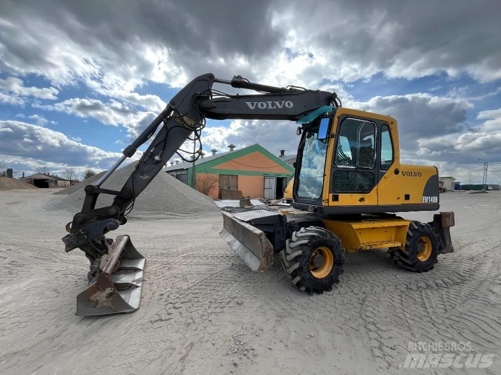 Volvo EW 140 B  휠 굴삭기