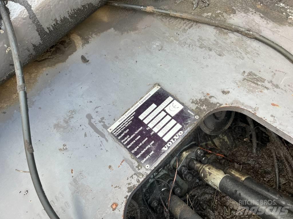 Volvo EW 140 B  휠 굴삭기