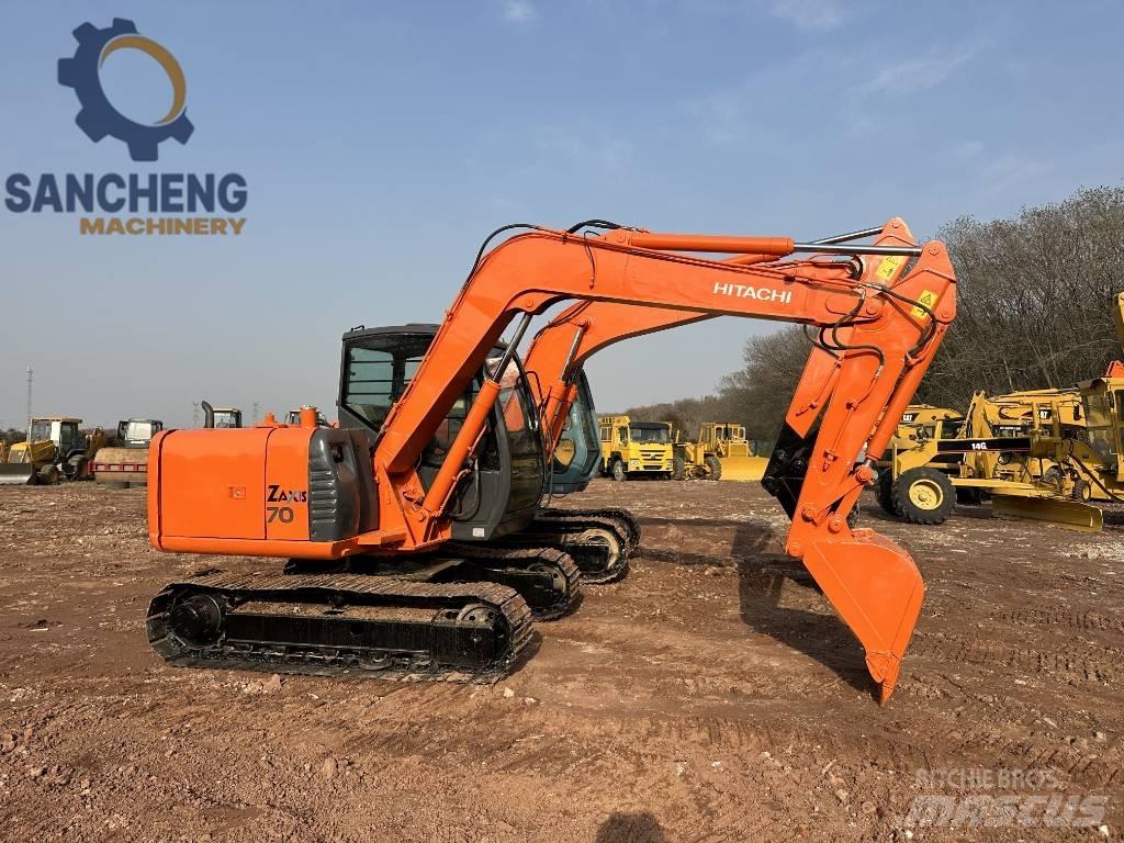 Hitachi ZX 70 대형 굴삭기 29톤 이상