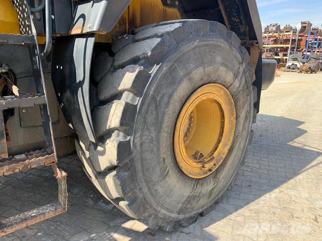 Komatsu WA 480-6  휠로우더