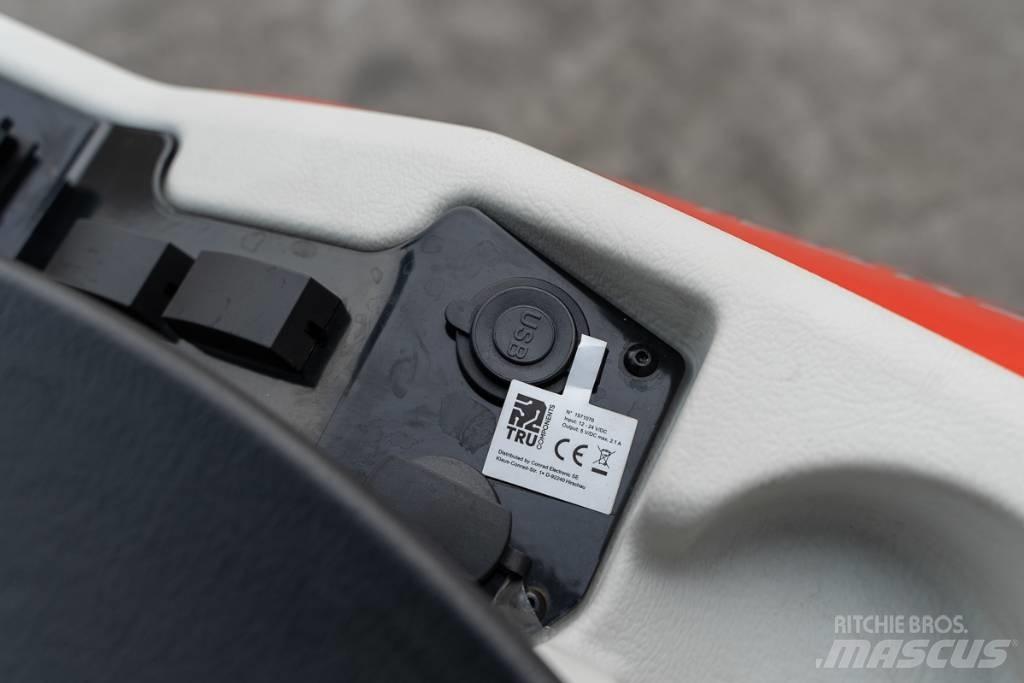 Manitou MLA4-50H 미니 로더