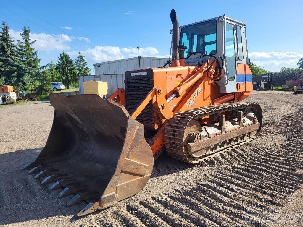 Fiat-Hitachi FL175 궤도식 로우더