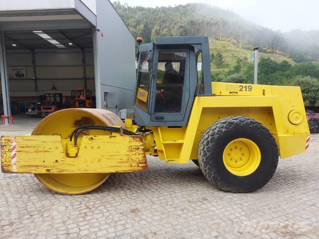 Bomag BW 219 D-2 싱글 드럼 롤러