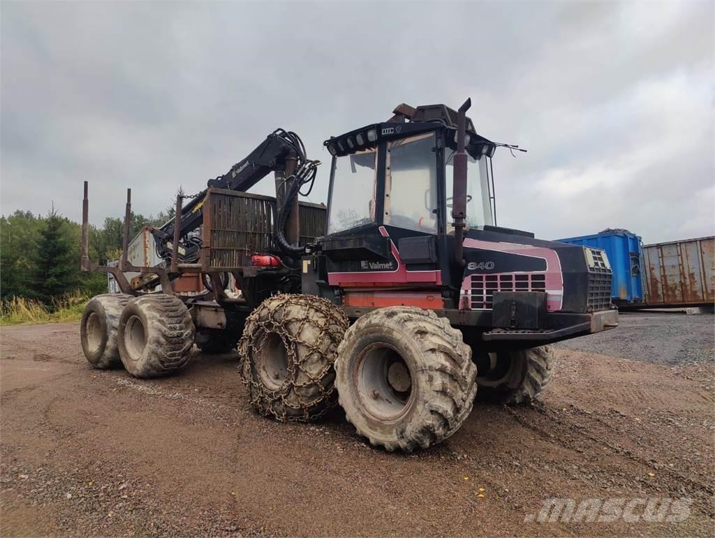 Valmet 840 원목 포워더