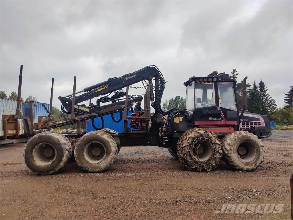 Valmet 840 원목 포워더