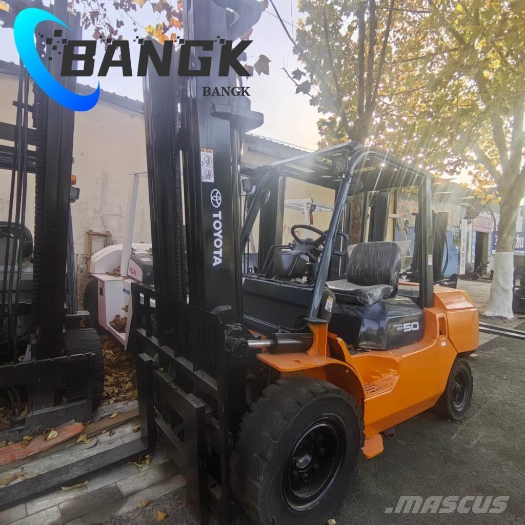 Toyota 7 F50 디젤 지게차