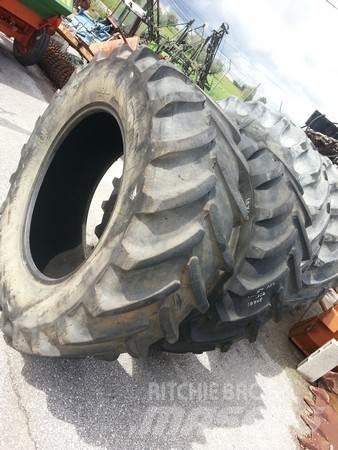  Pneus 540/65R34 타이어, 휠 및 림
