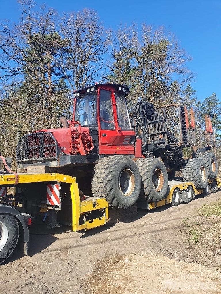 Komatsu 895 원목 포워더