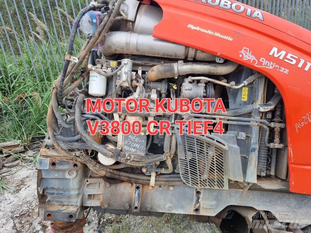 Kubota M5111 엔진
