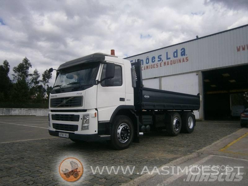 Volvo FM9 300 덤프 트럭