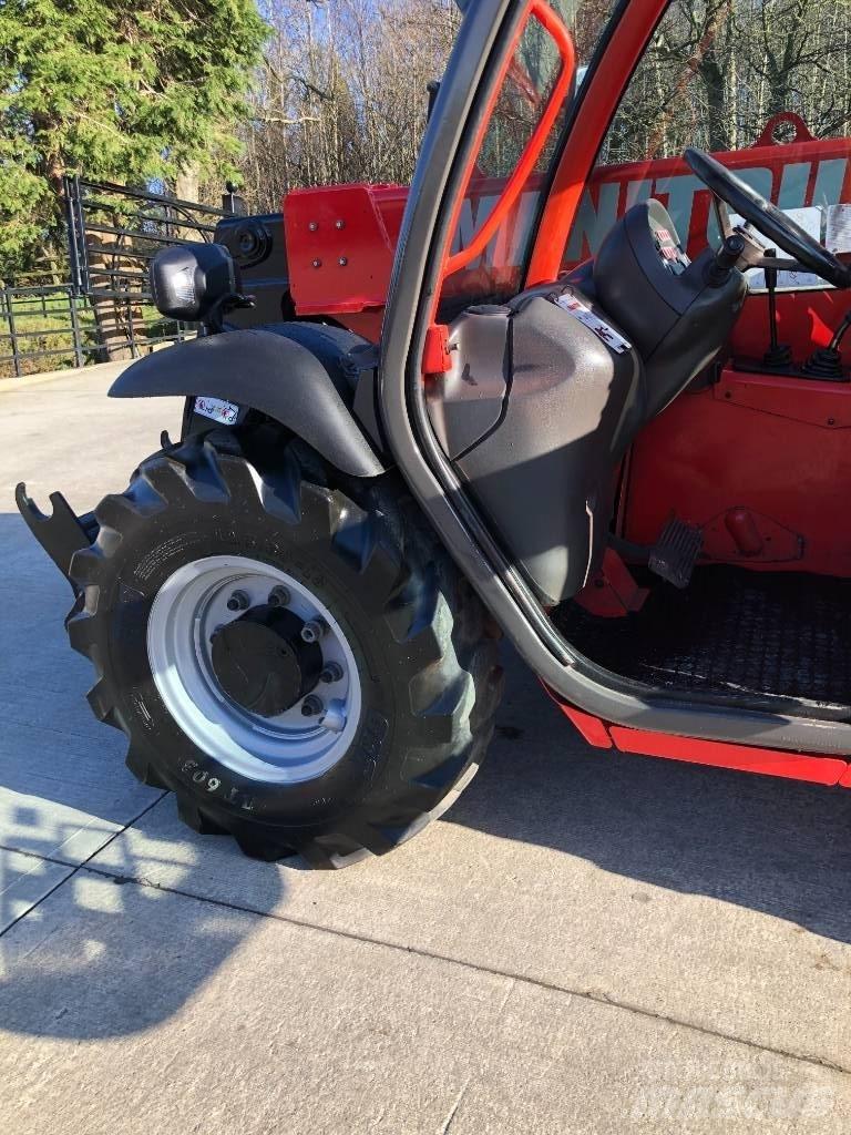 Manitou MT 523 텔러 핸들러