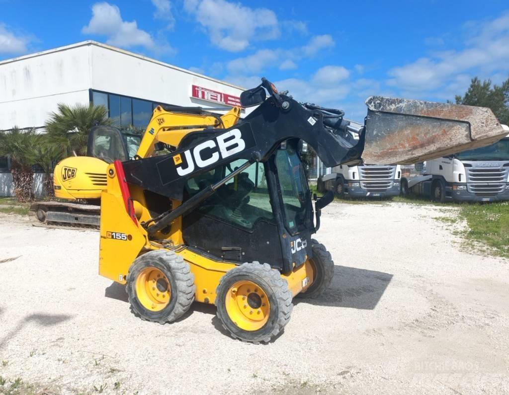JCB 155  스키드로더