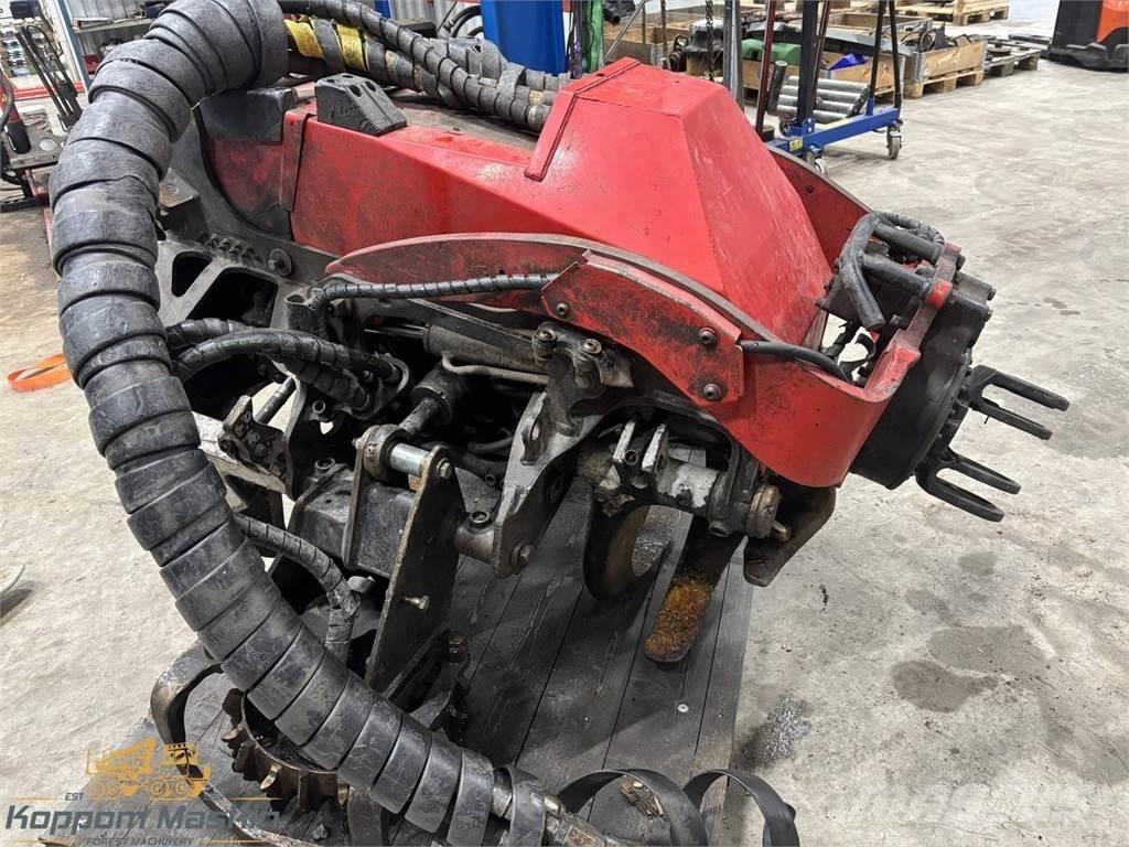 Komatsu C144 하비스터 헤드