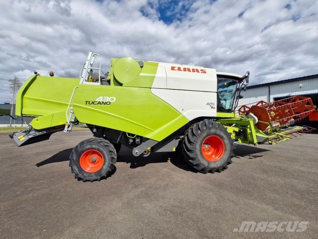 CLAAS Tucano 430 콤바인 수확기