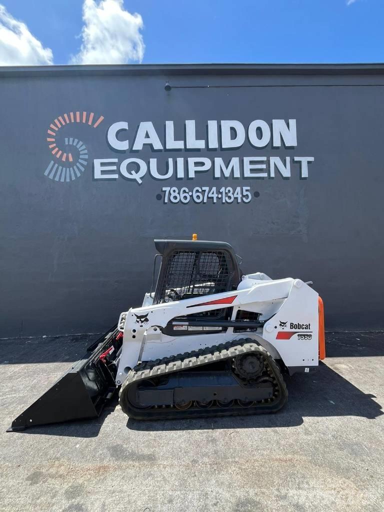Bobcat T 550  스키드로더