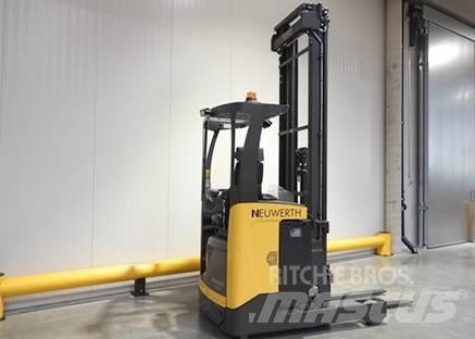 Atlet UMS 160 리치 트럭