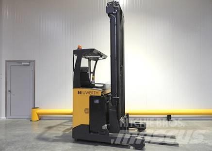 Atlet UMS 160 리치 트럭