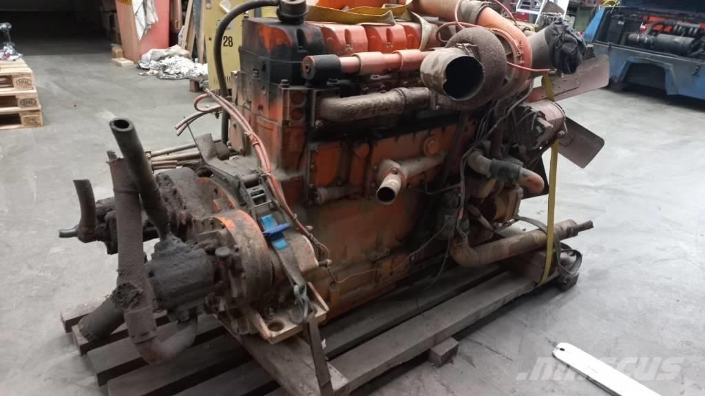 Cummins KTA19-C 엔진